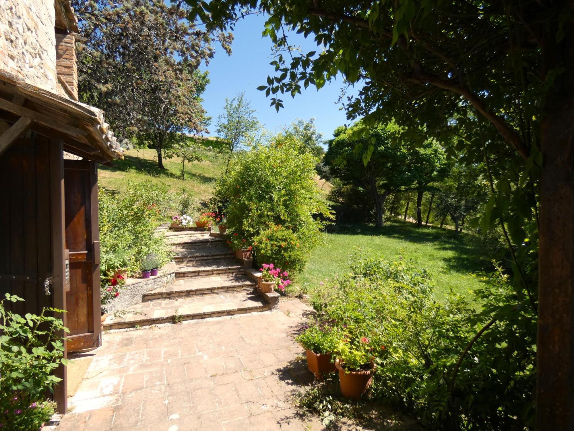Villa SCAPPO IN UMBRIA, Il fienile Fornole Esterno foto