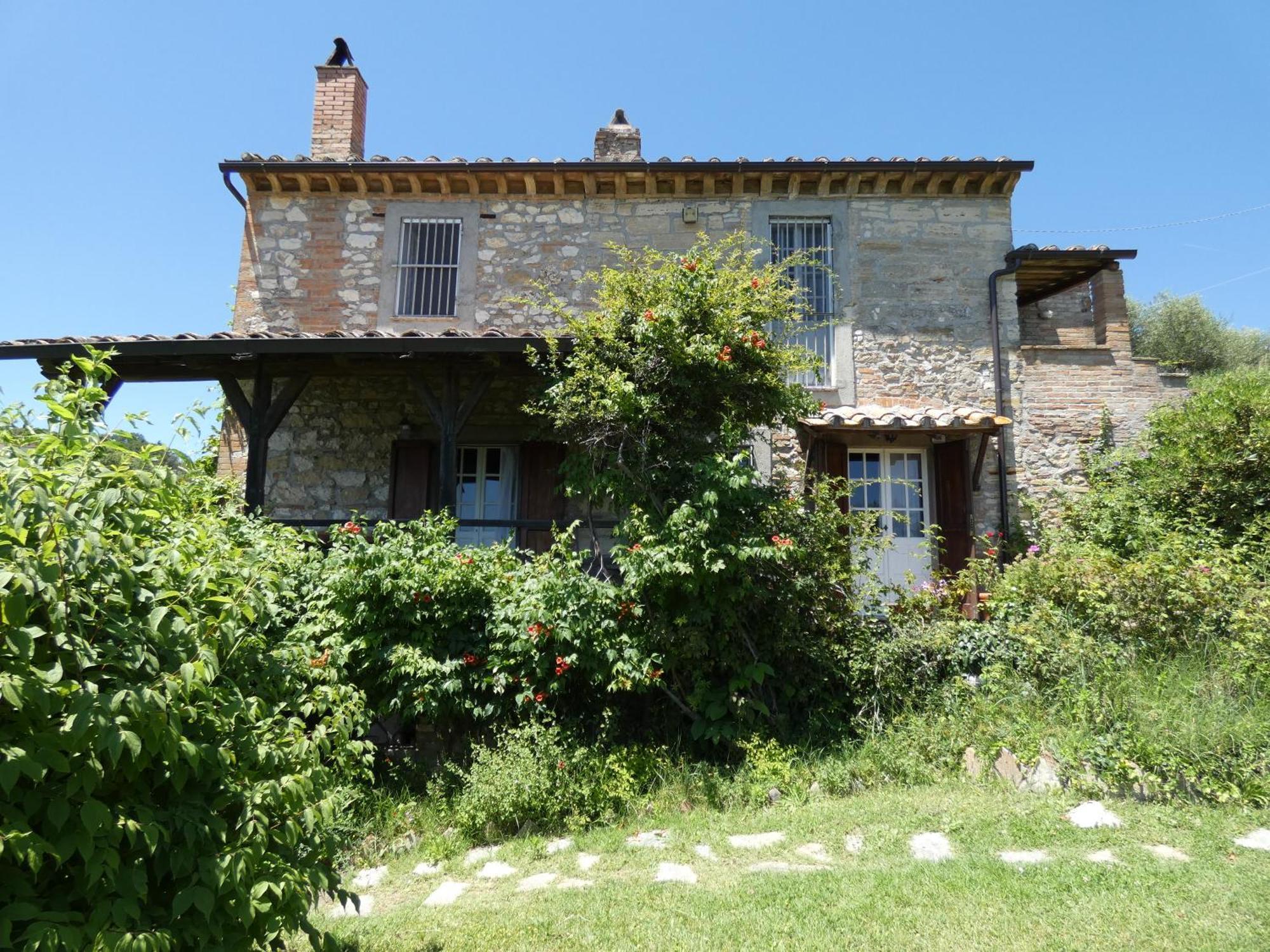 Villa SCAPPO IN UMBRIA, Il fienile Fornole Esterno foto