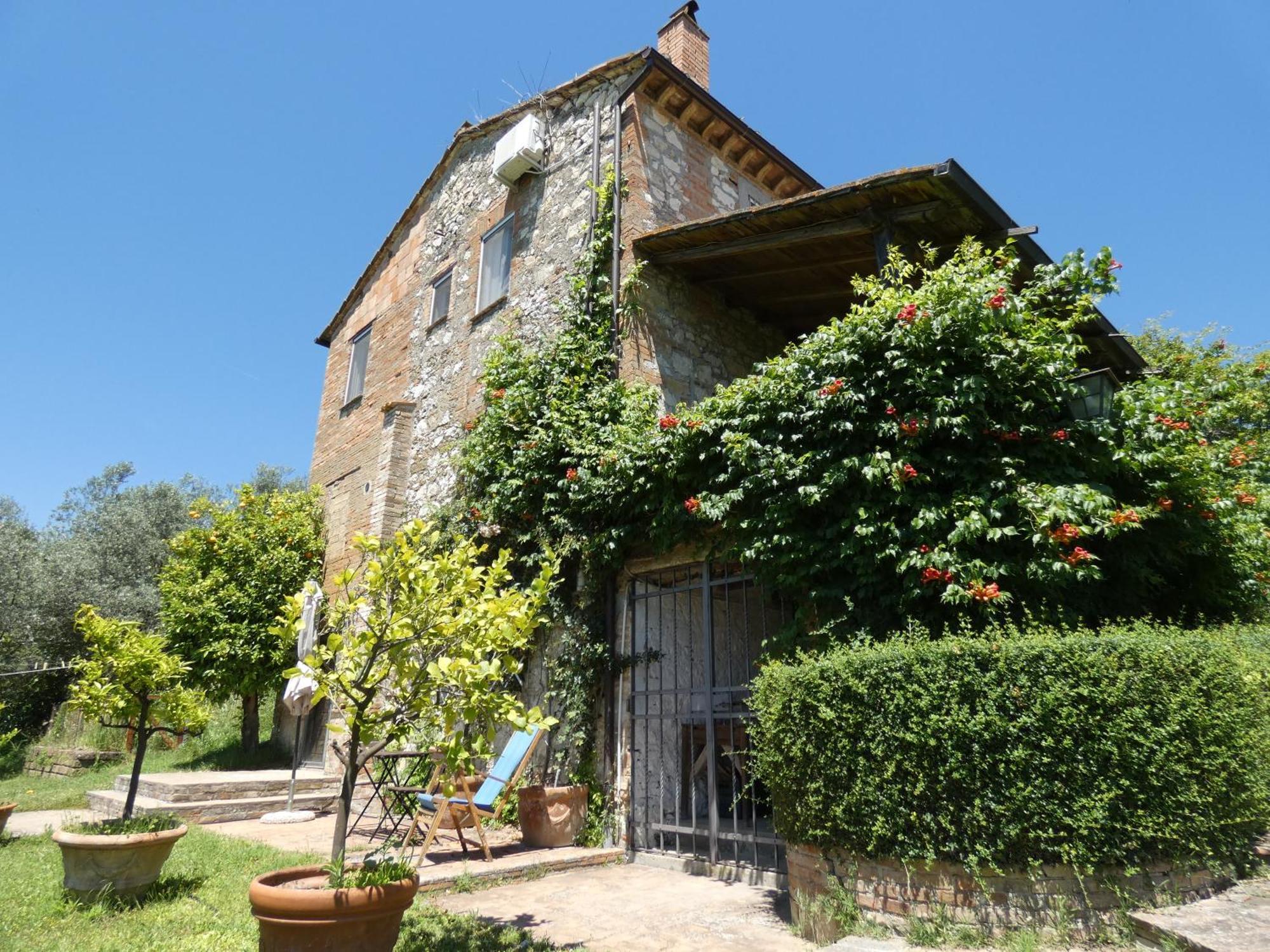 Villa SCAPPO IN UMBRIA, Il fienile Fornole Esterno foto